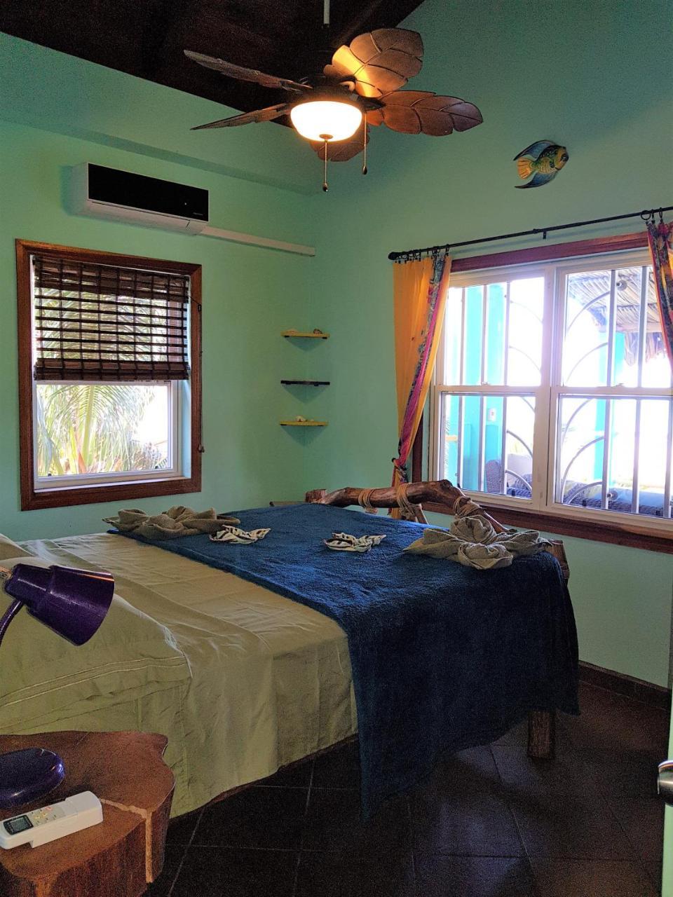 Slo-N-Ez Villa Terrace Caye Caulker Dış mekan fotoğraf